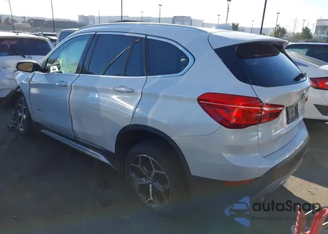 2016 BMW X1 xDrive28I z USA, uszkodzony, nr VIN WBXHT3C35G5F64585